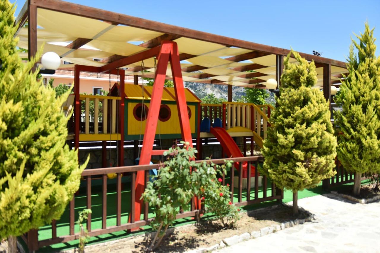 Hotel Kriti Max , Shengjin Shëngjin 외부 사진