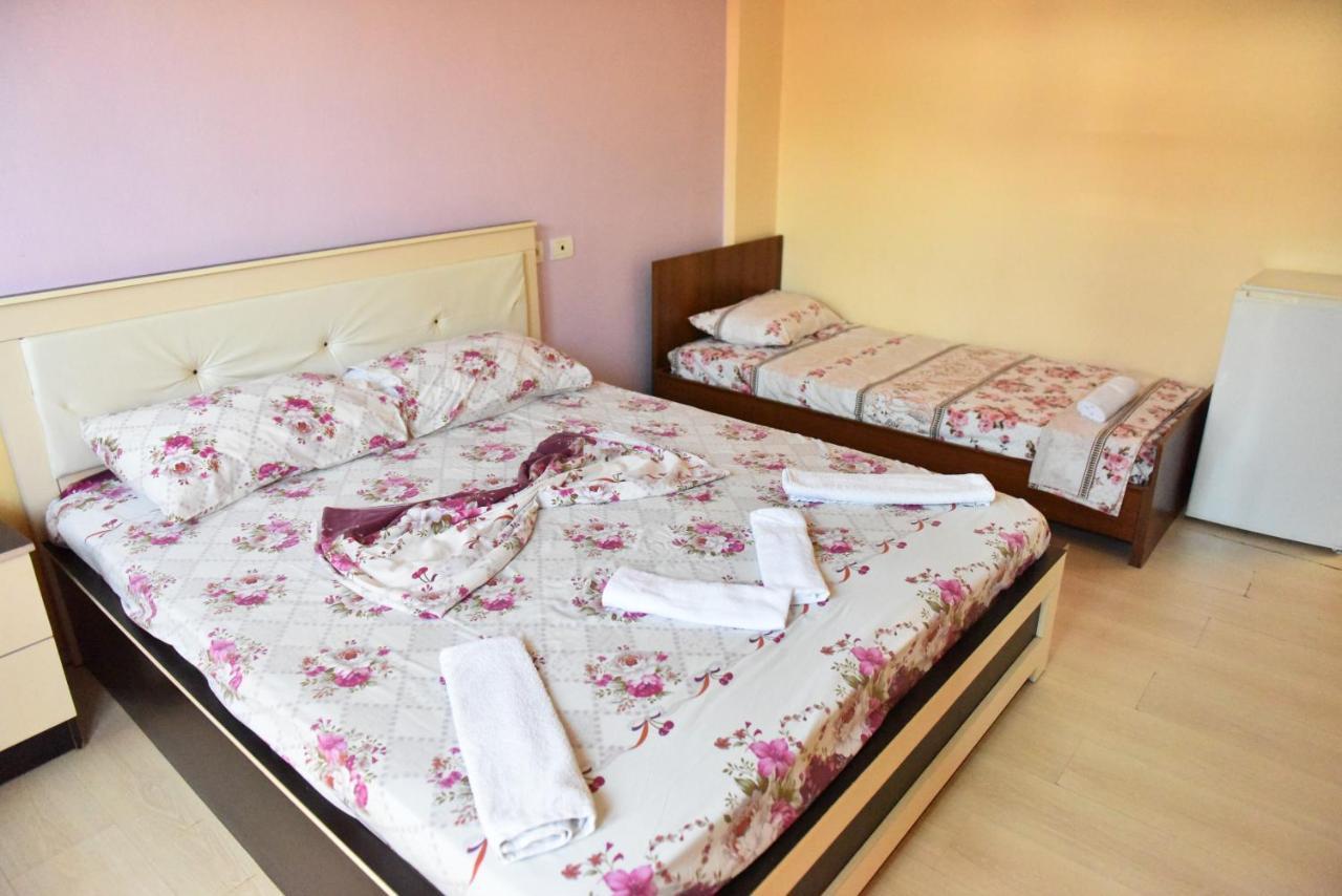 Hotel Kriti Max , Shengjin Shëngjin 외부 사진