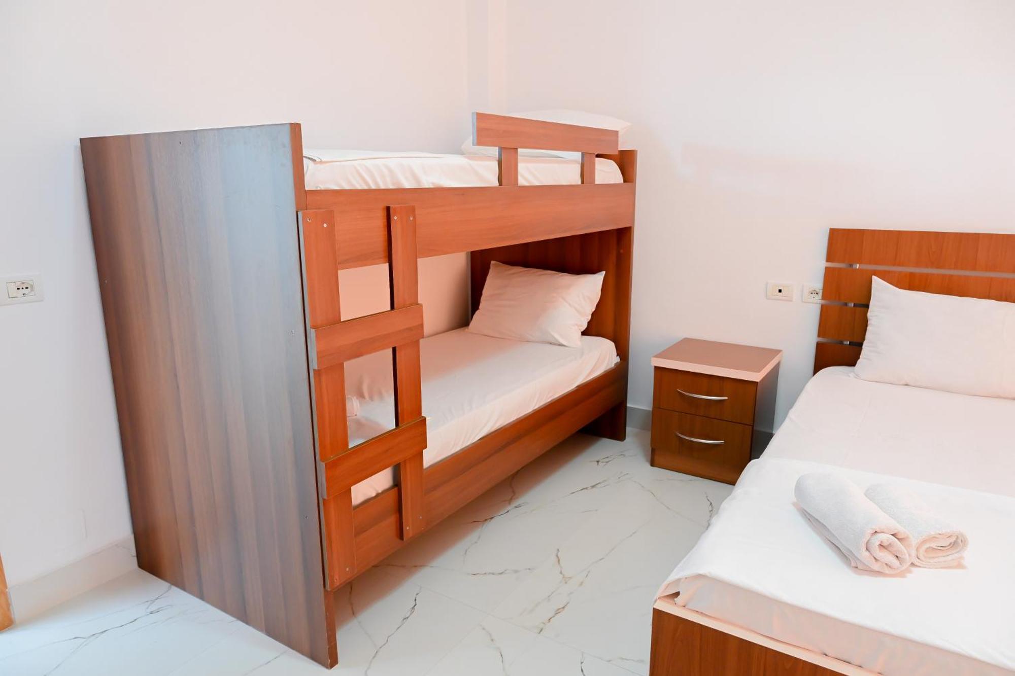 Hotel Kriti Max , Shengjin Shëngjin 외부 사진